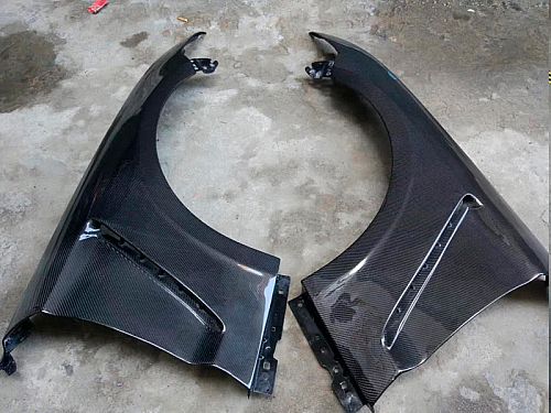 Крылья передние карбоновые для Ford Mustang S550 (2018-2023), стиль Fender 001, ICOOH, DL-FD0715-03