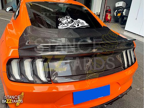 Крышка багажника карбоновая для Ford Mustang S550 (2015-2022), стиль Hip trunk cover (integrated), ICOOH, DL-FD0715-46
