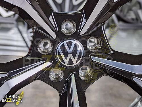 Диски колесные кованые Volkswagen R style автомобильные штатные, FAD-22(D22/9.5J/ET30/5x112/CB57.1)