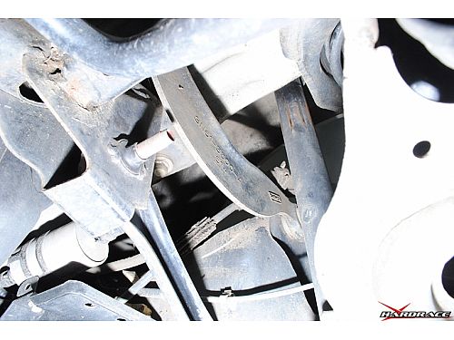 Сайлентблок заднего верхнего рычага HardRace для MAZDA 3 1st BK 2003-2008, HR6633 Сайлентблок заднего верхнего рычага HardRace для MAZDA 3 1st BK 2003-2008, HR6633