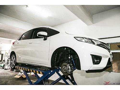 Сайлентблок переднего нижнего рычага HardRace для HONDA CITY 6th GM6 2014-2020, HR7749 Сайлентблок переднего нижнего рычага HardRace для HONDA CITY 6th GM6 2014-2020, HR7749