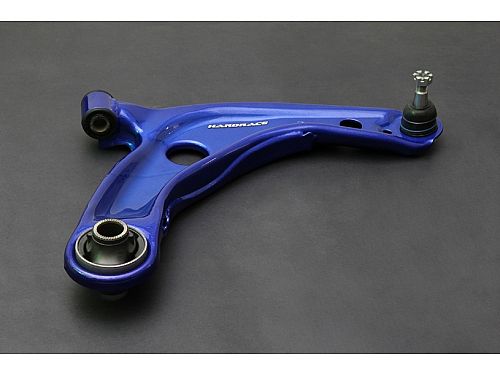 Передние нижние рычаги HardRace для TOYOTA VITZ 2nd XP90 2005-2014 (на сайлентблоках), HR7439