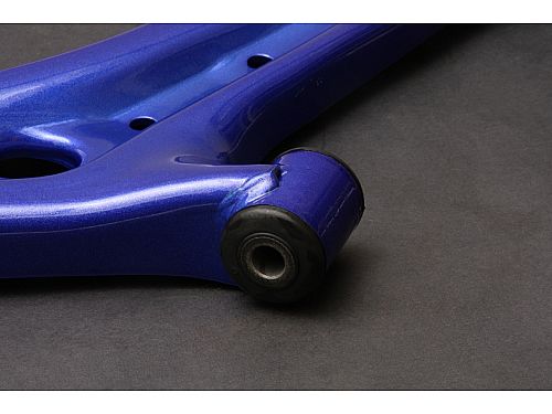 Передние нижние рычаги HardRace для MAZDA DEMIO 3rd DE 2007-2014 (на сайлентблоках), HR7236 Передние нижние рычаги HardRace для MAZDA DEMIO 3rd DE 2007-2014 (на сайлентблоках), HR7236