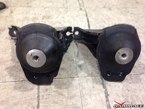 Правая опора двигателя HardRace для HONDA CIVIC 8th FD 2006-2012, HR7154 Правая опора двигателя HardRace для HONDA CIVIC 8th FD 2006-2012, HR7154