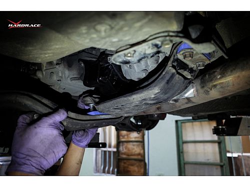 Сайлентблок крепления трансмиссии HardRace для SUBARU LEGACY 2 поколение 1995-1998, HR7124 Сайлентблок крепления трансмиссии HardRace для SUBARU LEGACY 2 поколение 1995-1998, HR7124