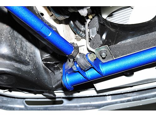 Передняя распорка лонжерона HardRace для HONDA CIVIC 6th EK3/4/5/9 1996-2000, HR7214 Передняя распорка лонжерона HardRace для HONDA CIVIC 6th EK3/4/5/9 1996-2000, HR7214