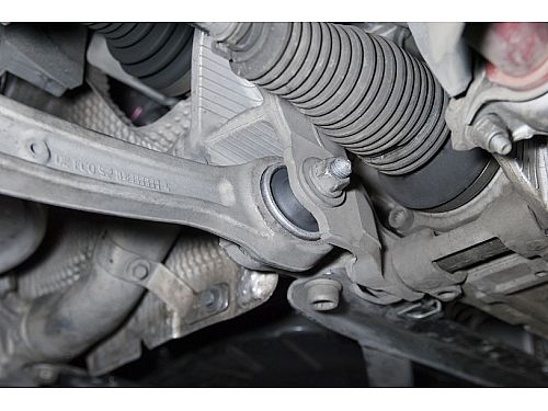 Сайлентблок переднего нижнего рычага HardRace для AUDI A4 B8 2008-2016, HR7896 Сайлентблок переднего нижнего рычага HardRace для AUDI A4 B8 2008-2016, HR7896
