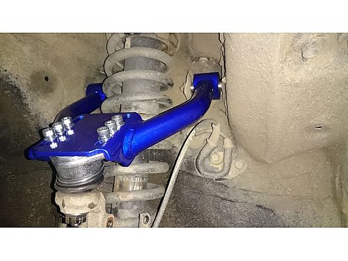 Передние развальные рычаги HardRace для HONDA CR-V 1st RD1-RD3 1997-2001 (на сайлентблоках), HR7882 Передние развальные рычаги HardRace для HONDA CR-V 1st RD1-RD3 1997-2001 (на сайлентблоках), HR7882