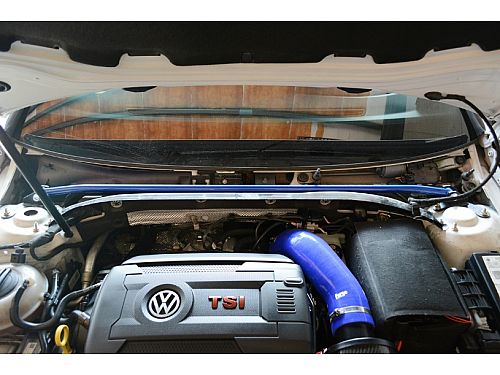 Распорка передней стойки HardRace для VOLKSWAGEN GOLF MK8 2019-2024, HR8926