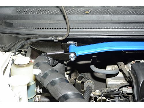 Распорка передней стойки HardRace для MITSUBISHI COLT Z20 PLUS 2004-2014, HR8874