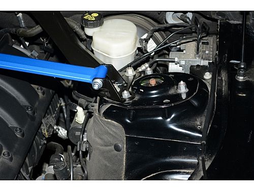 Распорка передней стойки HardRace для FORD MUSTANG MK6 S550 2015-2023, HR8916