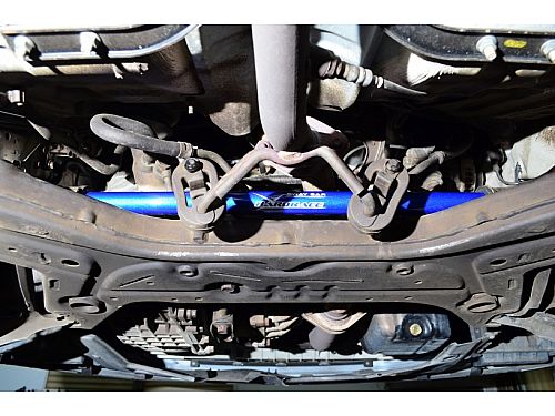 Передний стабилизатор HardRace для MITSUBISHI COLT Z20 PLUS 2004-2014, HR8554