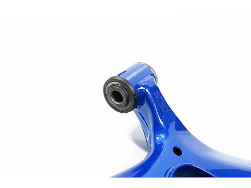 Передние нижние рычаги HardRace для LEXUS NX AZ10 2014-2021 (на сайлентблоках), HR8853