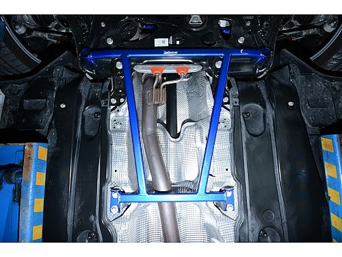 Средняя нижняя распорка HardRace для VOLKSWAGEN GOLF MK8 2019-2024, HRQ0282