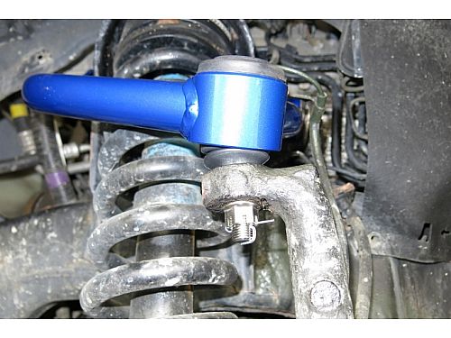 Передние верхние развальные рычаги HardRace для TOYOTA TUNDRA 2 поколение 2007-2021 (на сайлентблоках), HRQ0166