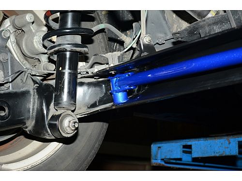 Задняя распорка торсионной балки HardRace для TOYOTA AURIS 2 поколение 2013-2018, HRQ0011