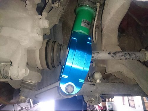 Нижняя опора стойки заниженного HardRace для HONDA INTEGRA DC2 1994-2001 HRQ0062