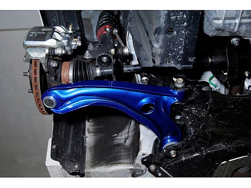 Передние нижние рычаги HardRace для HONDA JAZZ 3rd 2013-2020 (на сайлентблоках), HRQ0117