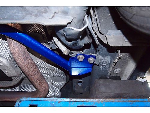 Средняя нижняя распорка HardRace для FORD FIESTA MK7 2008-2017, HRQ0193