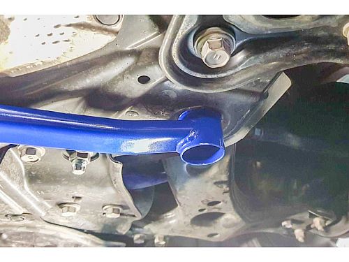Распорка переднего подрамника HardRace для TOYOTA PRIUS ALPHA ZVW40 2012-2021, HRQ0501 Распорка переднего подрамника HardRace для TOYOTA PRIUS ALPHA ZVW40 2012-2021, HRQ0501