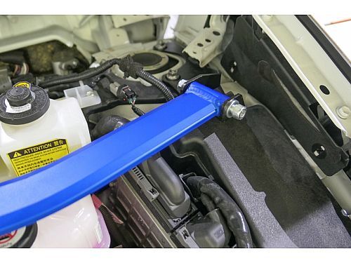 Распорка передней стойки HardRace для TOYOTA PRIUS ALPHA ZVW40 2012-2021, HRQ0500