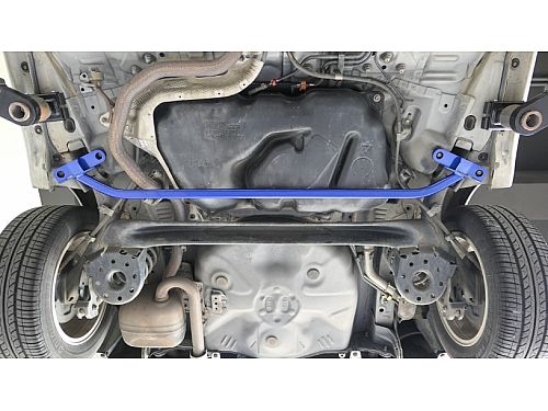 Распорка заднего подрамника HardRace для TOYOTA VITZ XP130 2014-, HRQ0406 Распорка заднего подрамника HardRace для TOYOTA VITZ XP130 2014-, HRQ0406