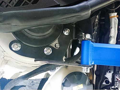 Распорка передней стойки HardRace для BMW 1 серия F20/F21 2011-2019, HRQ0580 Распорка передней стойки HardRace для BMW 1 серия F20/F21 2011-2019, HRQ0580