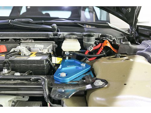 Стопор главного тормозного цилиндра HardRace для TESLA Model 3 1 поколение 2017-, HRQ0709