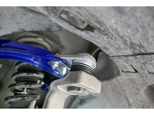 Передние верхние развальные рычаги HardRace для MERCEDES-BENZ C-Класс W205 2015-2021 (на ШС), HRQ0504 Передние верхние развальные рычаги HardRace для MERCEDES-BENZ C-Класс W205 2015-2021 (на ШС), HRQ0504