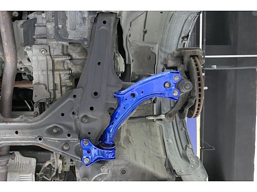 Передние нижние рычаги HardRace для HONDA CR-V 3rd RE1-RE5/RE7 2007-2011 (на сайлентблоках), HR8557 Передние нижние рычаги HardRace для HONDA CR-V 3rd RE1-RE5/RE7 2007-2011 (на сайлентблоках), HR8557