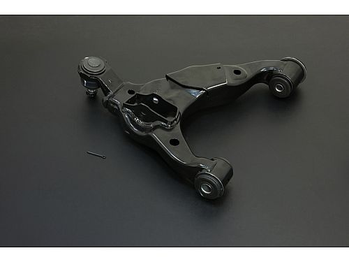 Передние нижние рычаги HardRace для TOYOTA TACOMA 2nd PRERUNNER 2004-2015 (на сайлентблоках), HRQ0566
