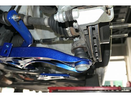 Передние нижние рычаги HardRace для HONDA JAZZ 4th 2020- (на сайлентблоках), HRQ1017