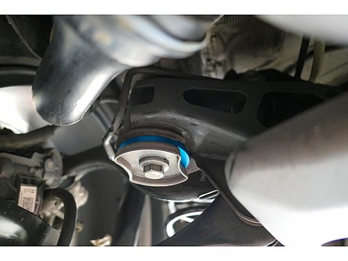 Антивибрационные вставки заднего подрамника HardRace для VOLKSWAGEN GOLF R MK8 2021-, HRQ0856