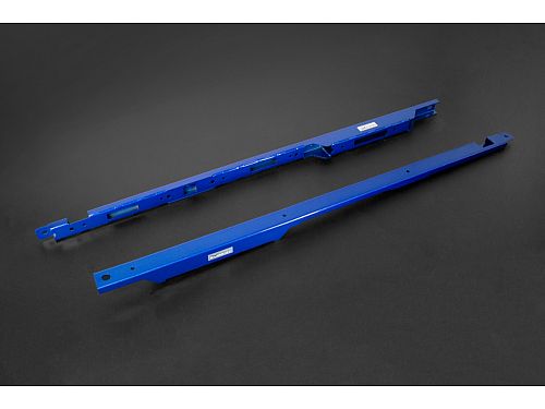Распорка средняя HardRace для TOYOTA YARIS Р4 2020-2023, HRQ0941