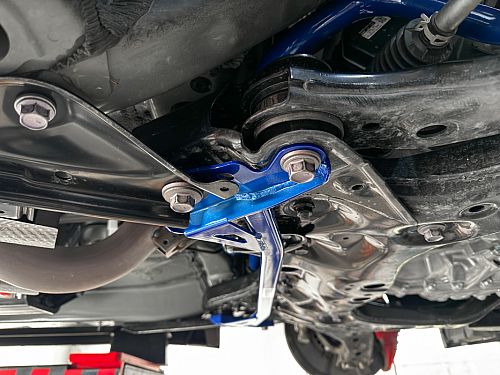 Распорка переднего подрамника HardRace для LEXUS RX 5th ALA10/ALH10 2022-, HRQ1241 Распорка переднего подрамника HardRace для LEXUS RX 5th ALA10/ALH10 2022-, HRQ1241