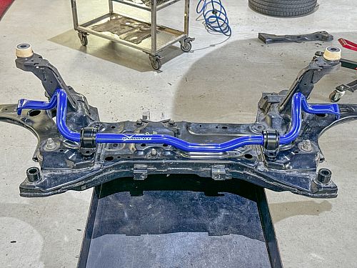 Передний стабилизатор HardRace для FORD KUGA MK3 2020-, HRQ1221