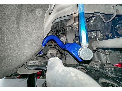 Передний стабилизатор HardRace для FORD KUGA MK3 2020-, HRQ1221