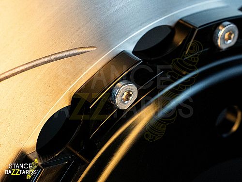 Тормозная тюнинг-система HYUNDAI Grand Starex 1 поколение (2007-2021) ICOOH IC52 (330*32mm, Фиксированный, Насечки), поршней: 6, передняя ось, цвет: Черный IC52-419-B-03-05-01-02-09-04-00-02