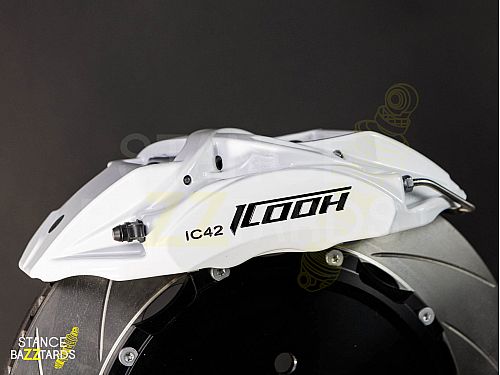 Тормозная тюнинг-система Toyota Land Cruiser Prado 250 Series (2023-)  ICOOH X42, (380*28mm, Фиксированный, Насечки), поршней: 4, задняя ось, цвет: Белый X42-777-W-03-0C-01-02-08-05-02-02