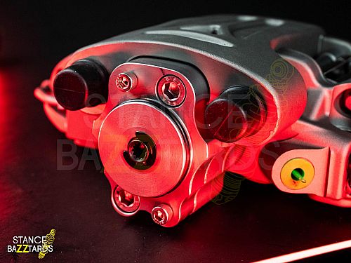 Тормозная тюнинг система Genesis GV80 1 поколение (2020-2024) ICOOH DT48 (380*28mm, Фиксированный, Насечки) цвет: Серый, поршней: 4, задняя ось, DT48-397-G-03-0C-01-02-13-1A-02-02 Тормозная тюнинг система Genesis GV80 1 поколение (2020-2024) ICOOH DT48 (380*28mm, Фиксированный, Насечки) цвет: Серый, поршней: 4, задняя ось, DT48-397-G-03-0C-01-02-13-1A-02-02