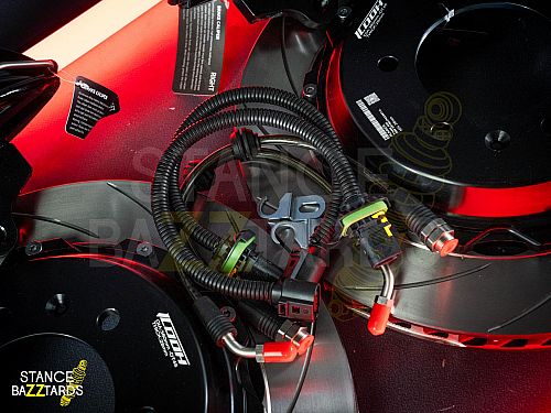 Тормозная тюнинг система ZEEKR 009 1 поколение (2022-2024) ICOOH DT48 (380*28mm, Фиксированный, Насечки) цвет: Черный, поршней: 4, задняя ось, DT48-E001-B-03-0C-01-02-09-1B-02-02