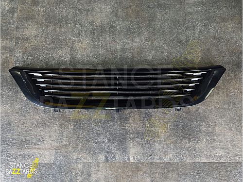 Решетка радиатора без значка JOM Opel Vectra B дорестайлинг (1995-1999) черная (ABS пластик), 6320031OE