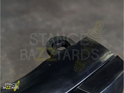 Решетка радиатора без значка JOM Opel Vectra B дорестайлинг (1995-1999) черная (ABS пластик), 6320031OE Решетка радиатора без значка JOM Opel Vectra B дорестайлинг (1995-1999) черная (ABS пластик), 6320031OE