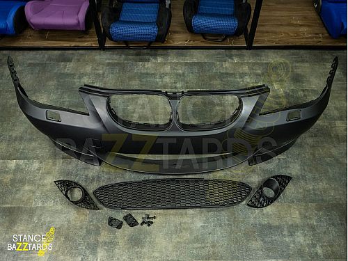 Бампер передний JOM BMW 5 Серия E60 Sedan (2003-2007), E61 Touring (2004-2007) с отверстиями парктроников (PDC) в спорт стиле (Sport Look), 5111286JOM