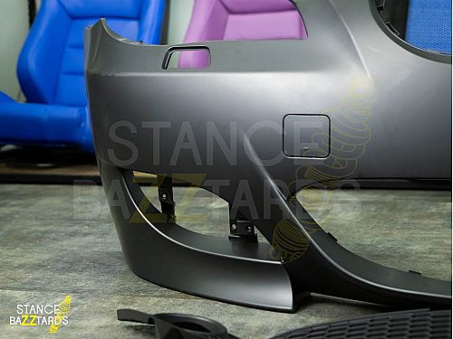 Бампер передний JOM BMW 5 Серия E60 Sedan (2003-2007), E61 Touring (2004-2007) с отверстиями парктроников (PDC) в спорт стиле (Sport Look), 5111286JOM Бампер передний JOM BMW 5 Серия E60 Sedan (2003-2007), E61 Touring (2004-2007) с отверстиями парктроников (PDC) в спорт стиле (Sport Look), 5111286JOM