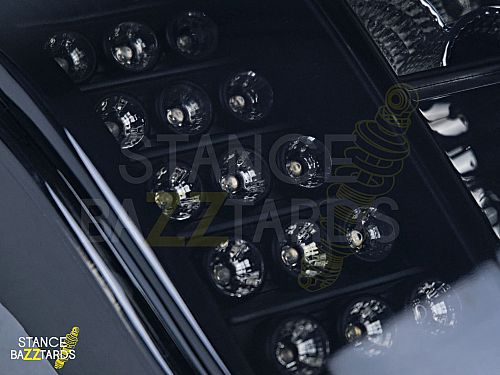Фонари (фары) задние светодиодные (LED) Jom Volkswagen Golf 4 поколение (MK4) (1J) (1997-2003) тонированные, 82867 Фонари (фары) задние светодиодные (LED) Jom Volkswagen Golf 4 поколение (MK4) (1J) (1997-2003) тонированные, 82867