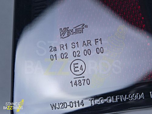 Фонари (фары) задние светодиодные (LED) Jom Volkswagen Golf 4 поколение (MK4) (1J) (1997-2003) тонированные, 82867 Фонари (фары) задние светодиодные (LED) Jom Volkswagen Golf 4 поколение (MK4) (1J) (1997-2003) тонированные, 82867
