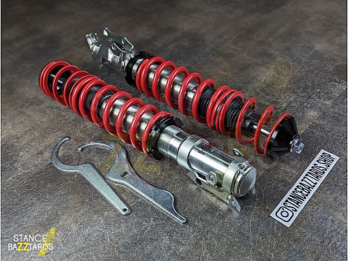 Комплект винтовой подвески (койловеров) JOM Redline Volkswagen Golf 3 поколение (MK3) (1H, 1HXO) 1991-1997, вкл Cabrio (1EXO), VR6, кроме 4Motion/Variant с регулировками высоты, GF200116 Комплект винтовой подвески (койловеров) JOM Redline Volkswagen Golf 3 поколение (MK3) (1H, 1HXO) 1991-1997, вкл Cabrio (1EXO), VR6, кроме 4Motion/Variant с регулировками высоты, GF200116