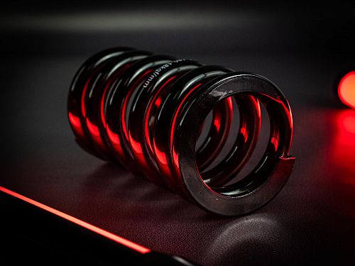 Пружина винтовой подвески (1шт) LR, LRsprings_180_18 Пружина винтовой подвески (1шт) LR, LRsprings_180_18