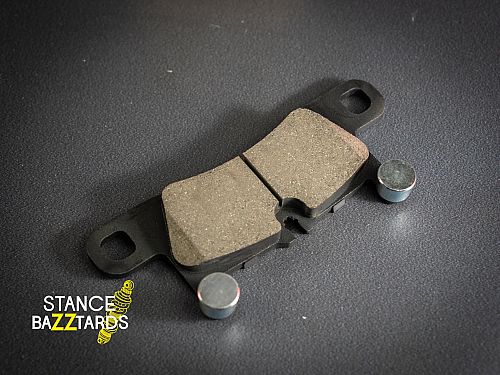 Задние тормозные керамические колодки Powerstop для Porsche Cayenne 2 (2011-2018), 17-1453 Задние тормозные керамические колодки Powerstop для Porsche Cayenne 2 (2011-2018), 17-1453 — фото 2